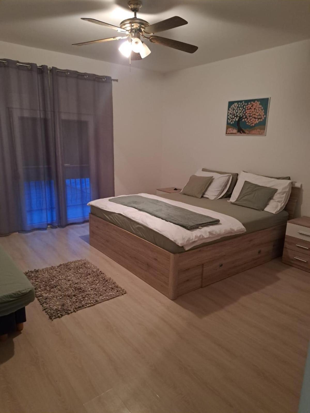 Apartments By The Sea Turanj, Biograd - 364 Экстерьер фото